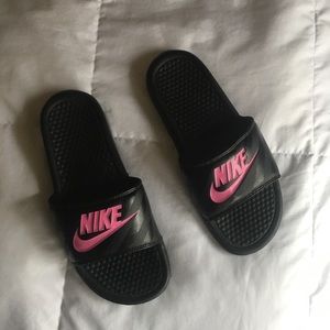 Nike slides